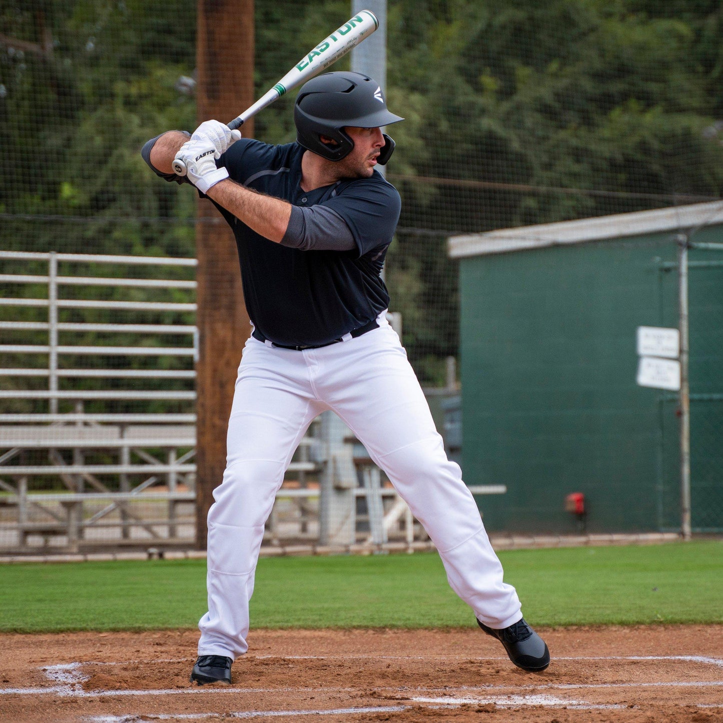 PANTALON DE BASEBALL RIVAL + OPEN BOTTOM