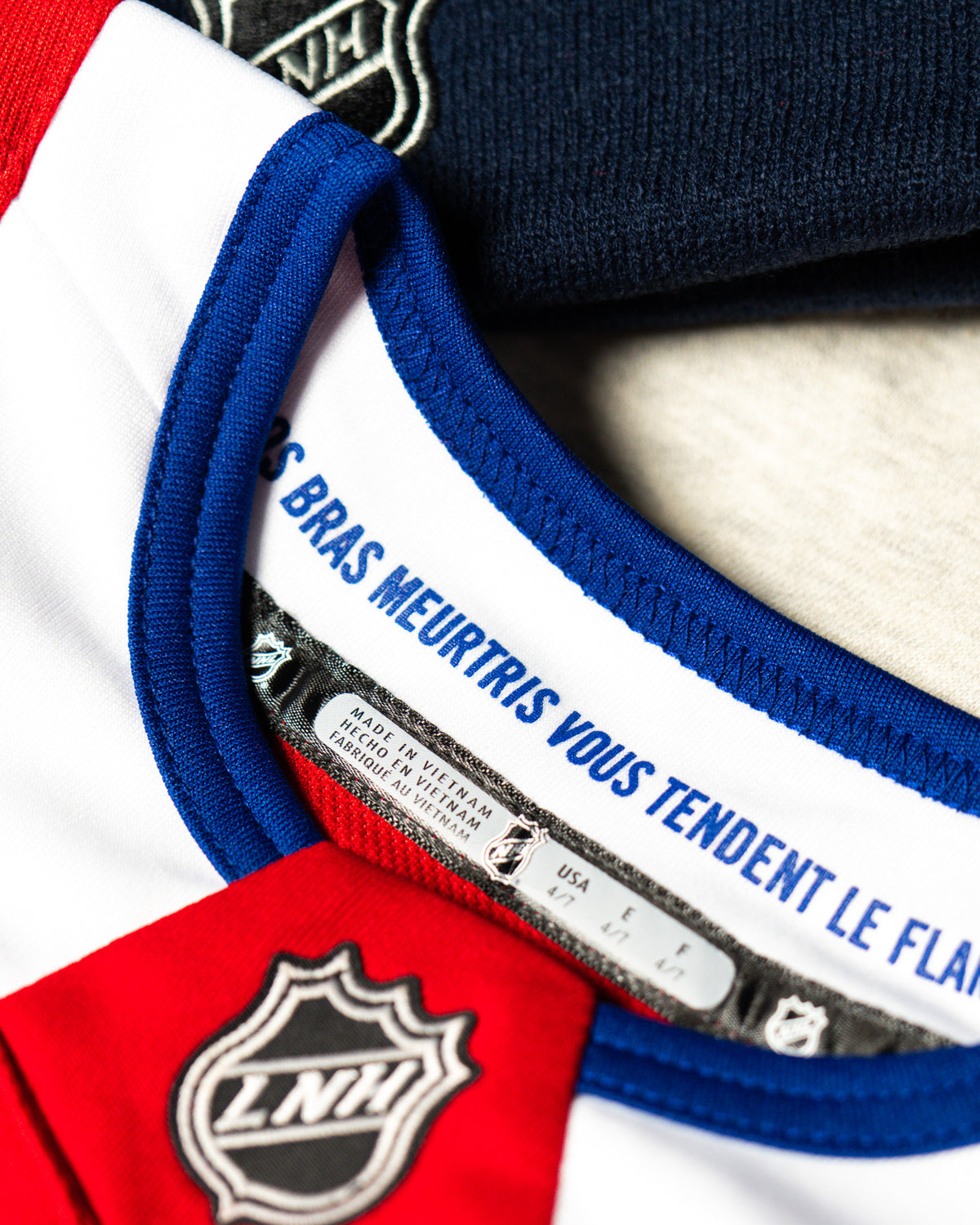 CHANDAIL OFFICIEL CANADIENS DE MONTRÉAL COLE CAUFIELD BRODÉS ENFANT